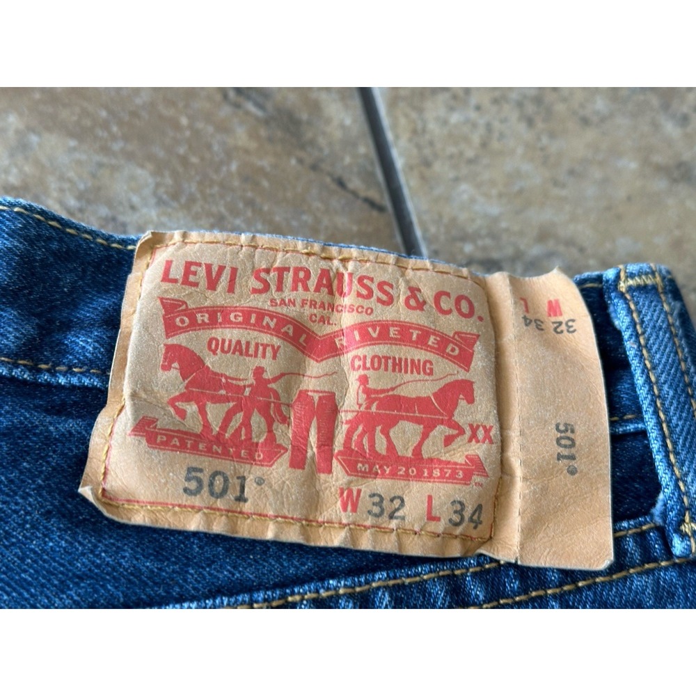Levi's Strauss 501 32x34 Jeans Mens Denim Cotton Regular Fit. Fit 31X33.5 - Picture 7 of 7
